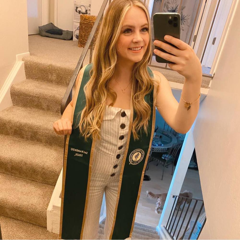 Meet your Posher, Alex